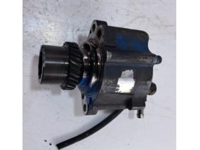 bontott TOYOTA HILUX Vákumpumpa