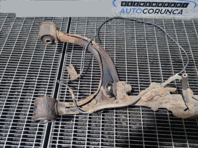 bontott TOYOTA HILUX Bal első Csonkállvány