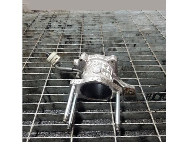 bontott TOYOTA HILUX EGR Hűtő Cső