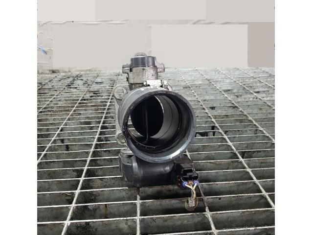 bontott TOYOTA HILUX Fojtószelep (Elektromos)