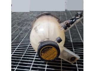 bontott TOYOTA HILUX Kiegyenlítő Tartály