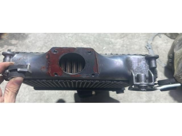 bontott TOYOTA HILUX Klímahűtő Radiátor