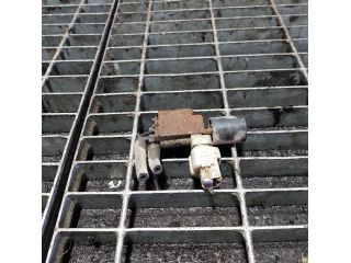 bontott TOYOTA HILUX Lefújószelep