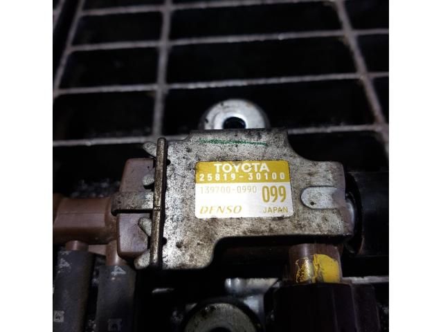 bontott TOYOTA HILUX Lefújószelep