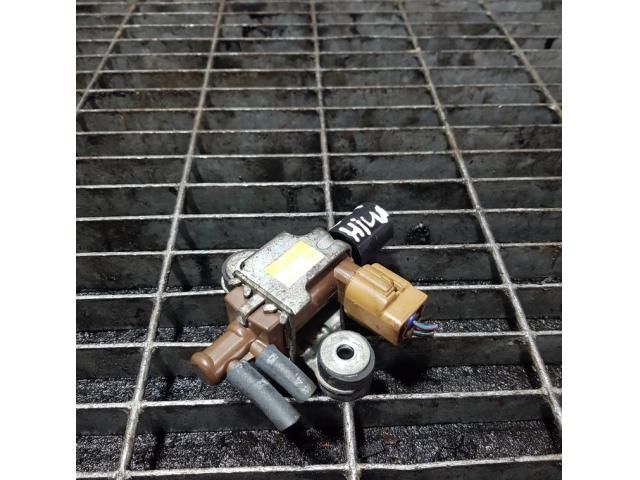 bontott TOYOTA HILUX Lefújószelep