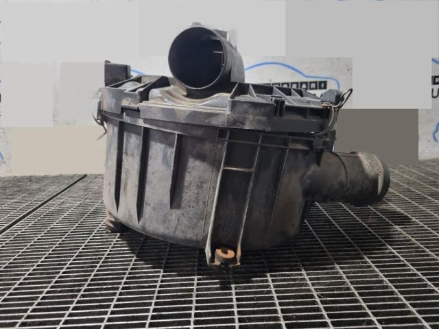 bontott TOYOTA HILUX Légszűrő Ház