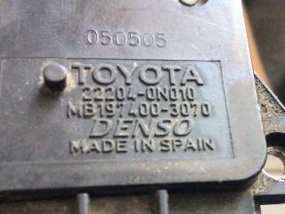 bontott TOYOTA HILUX Légtömegmérő