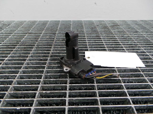 bontott TOYOTA HILUX Légtömegmérő