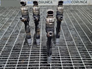 bontott TOYOTA HILUX Porlasztó (1 db)