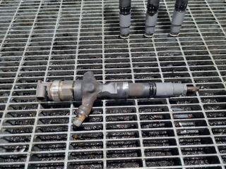 bontott TOYOTA HILUX Porlasztó (1 db)