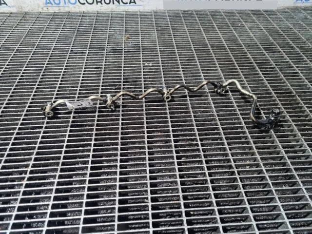 bontott TOYOTA HILUX Résolajcső