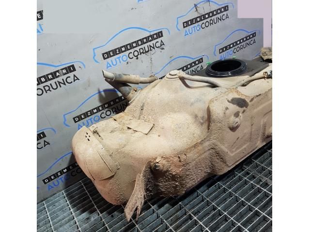 bontott TOYOTA HILUX Tank