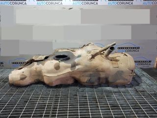 bontott TOYOTA HILUX Tank