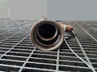 bontott TOYOTA HILUX Tankbetöltő Cső (Fém)