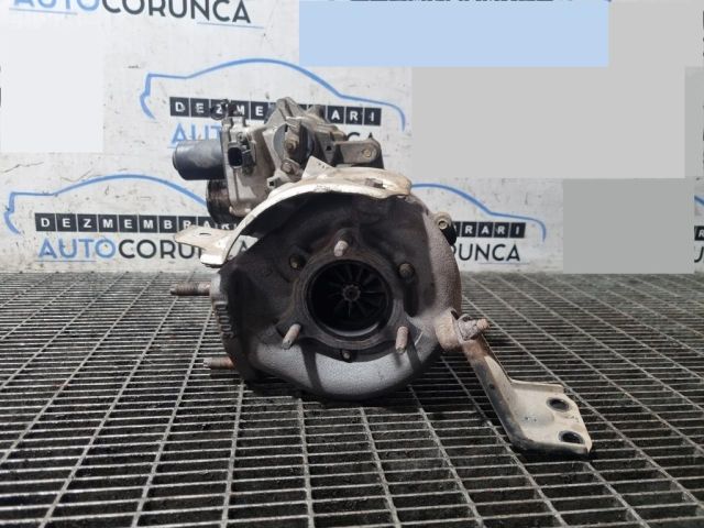 bontott TOYOTA HILUX Turbó