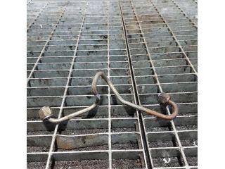 bontott TOYOTA HILUX Turbócső