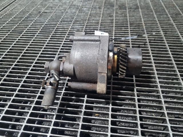 bontott TOYOTA HILUX Vákumpumpa