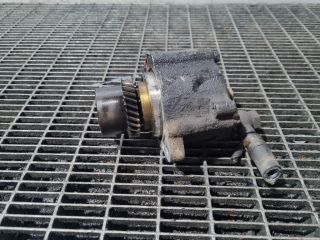 bontott TOYOTA HILUX Vákumpumpa