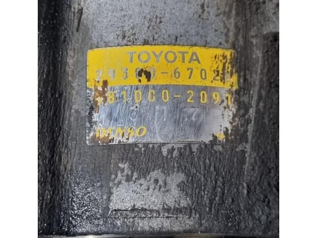 bontott TOYOTA HILUX Vákumpumpa