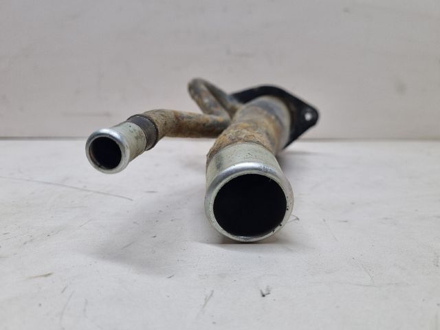 bontott TOYOTA HILUX Tankbetöltő Cső (Fém)