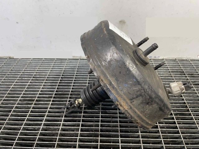 bontott TOYOTA HILUX Fékrásegítő