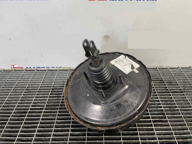 bontott TOYOTA HILUX Fékrásegítő