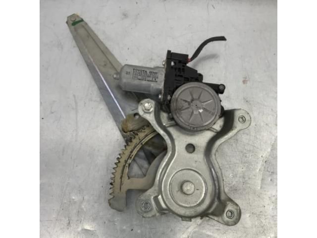 bontott TOYOTA HILUX Jobb hátsó Ablakemelő Szerkezet (Elektromos)