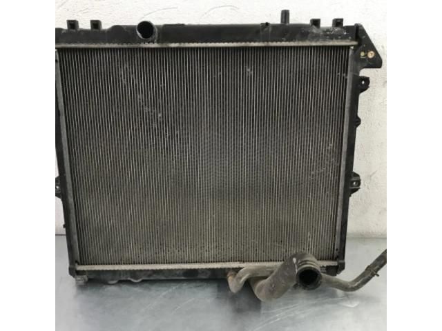 bontott TOYOTA HILUX Vízhűtő Radiátor (Klímás)
