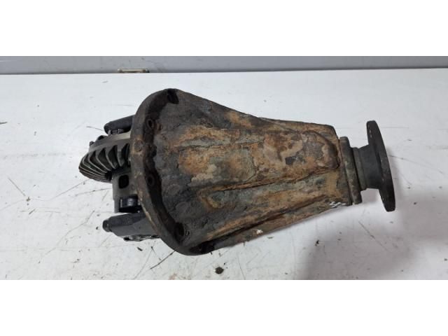 bontott TOYOTA HILUX Hátsó Differenciálmű