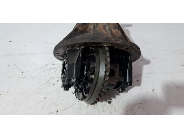 bontott TOYOTA HILUX Hátsó Differenciálmű