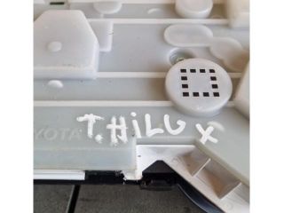 bontott TOYOTA HILUX Kilométeróra