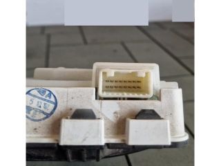 bontott TOYOTA HILUX Kilométeróra