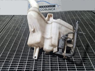 bontott TOYOTA HILUX Ablakmosó Tartály