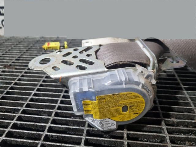 bontott TOYOTA HILUX Bal első Biztonsági Öv