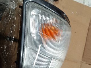 bontott TOYOTA HILUX Bal első Irányjelző