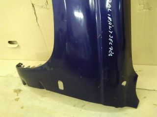 bontott TOYOTA HILUX Bal első Sárvédő