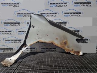 bontott TOYOTA HILUX Bal első Sárvédő