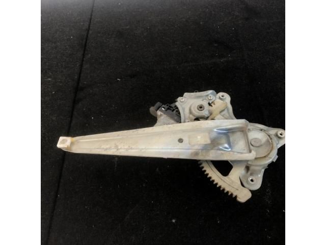 bontott TOYOTA HILUX Bal hátsó Ablakemelő Szerkezet (Elektromos)
