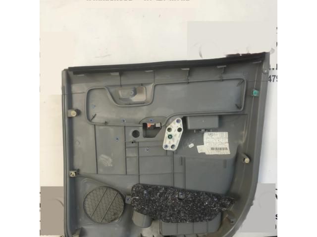 bontott TOYOTA HILUX Bal hátsó Ajtó Kárpit
