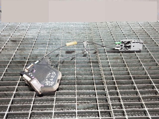 bontott TOYOTA HILUX Bal hátsó Ajtózár