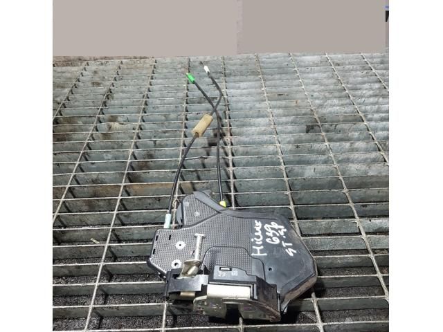 bontott TOYOTA HILUX Bal hátsó Ajtózár