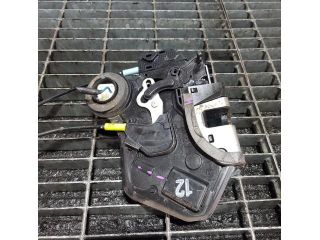 bontott TOYOTA HILUX Bal hátsó Ajtózár