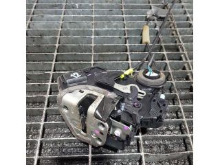 bontott TOYOTA HILUX Bal hátsó Ajtózár