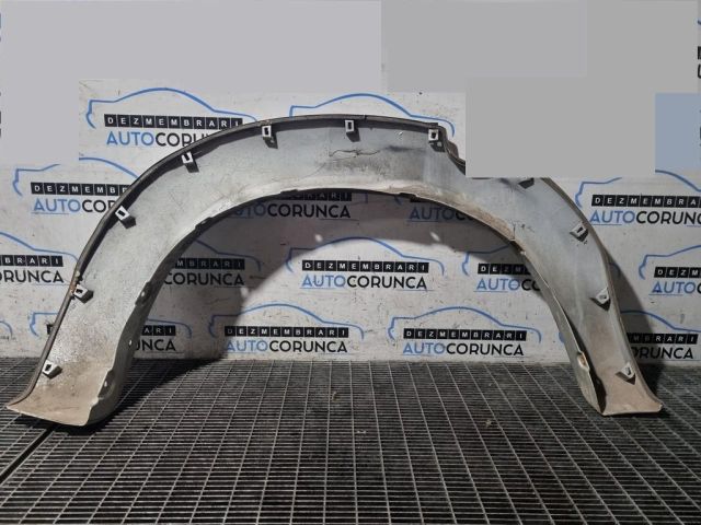 bontott TOYOTA HILUX Bal hátsó Sárvédő Díszléc