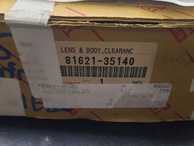 bontott TOYOTA HILUX Bal Helyzetjelző