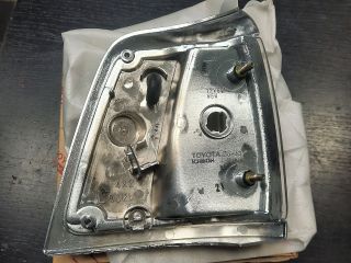 bontott TOYOTA HILUX Bal Helyzetjelző