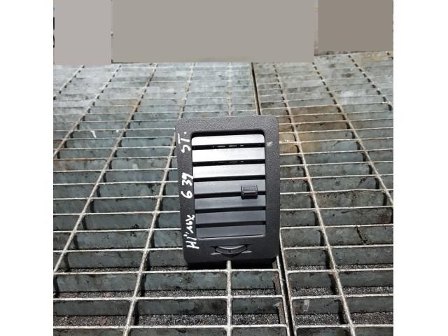 bontott TOYOTA HILUX Bal Szellőző