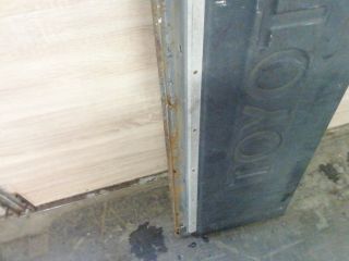 bontott TOYOTA HILUX Csomagtérajtó (Üres lemez)