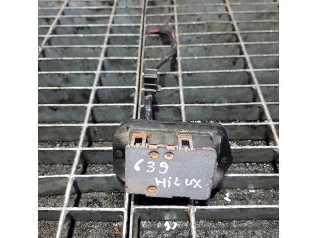 bontott TOYOTA HILUX Előtét Ellenállás Fűtőmotor