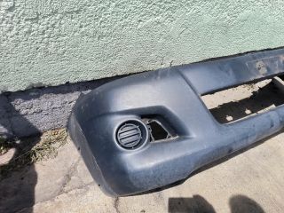 bontott TOYOTA HILUX Első Lökhárító (Üresen)